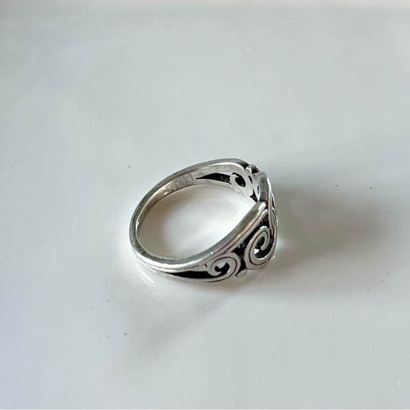Retired James Avery Gentle Waves Ring Size 7 - Picture 5 of 8